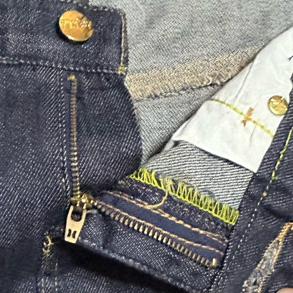 HURLEY Catalyst Movement Denim Mini Skirt Junior Size 5 Dark Blue Distressed - Picture 9 of 9